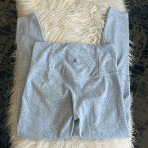 Athleta Elation textured tight leggings size Small, blue